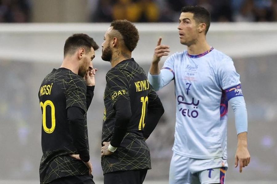 Gambar Kesulitan Mengonversi Peluang, Laga Pramusim PSG Vs Al Nassr Berakhir Skor 0-0 