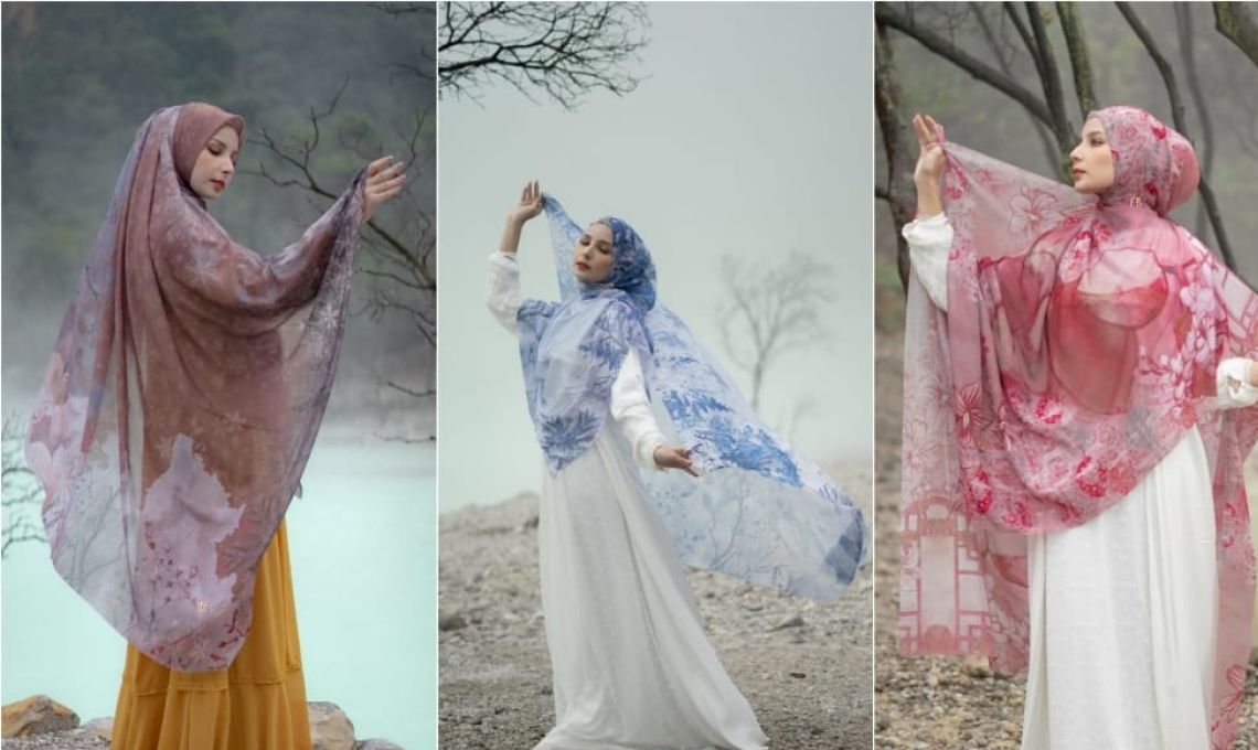 Gambar Koleksi Busana Wonderland Rayakan 10 Tahun Runa Hijab
